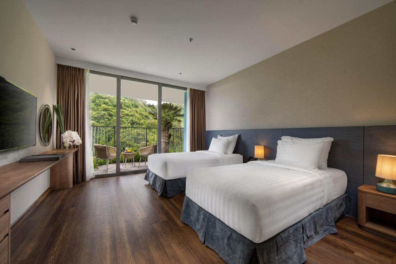 Flamingo Premium Lan Ha Bay Resort Hai Phong Exterior photo