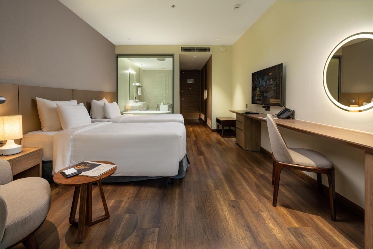 Flamingo Premium Lan Ha Bay Resort Hai Phong Exterior photo